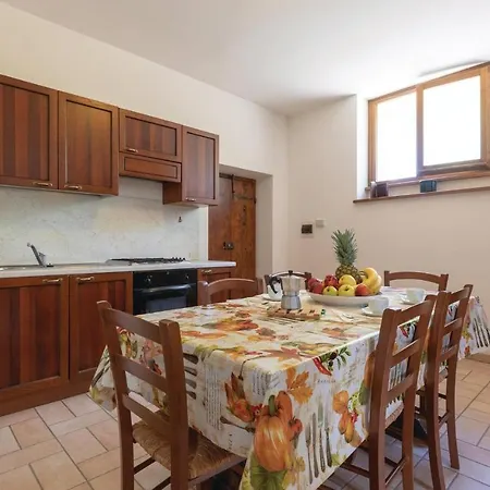 Amazing In Giano Dellumbria Pg Appartement *